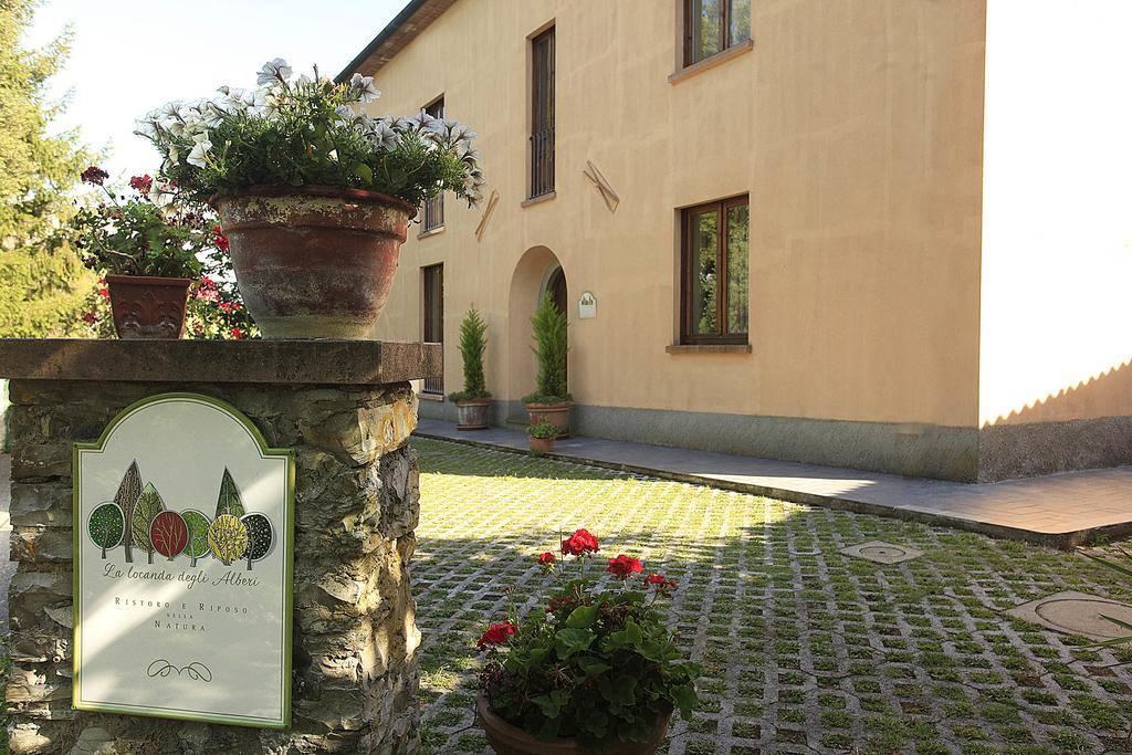 Locanda Degli Alberi Sassetta Exterior foto