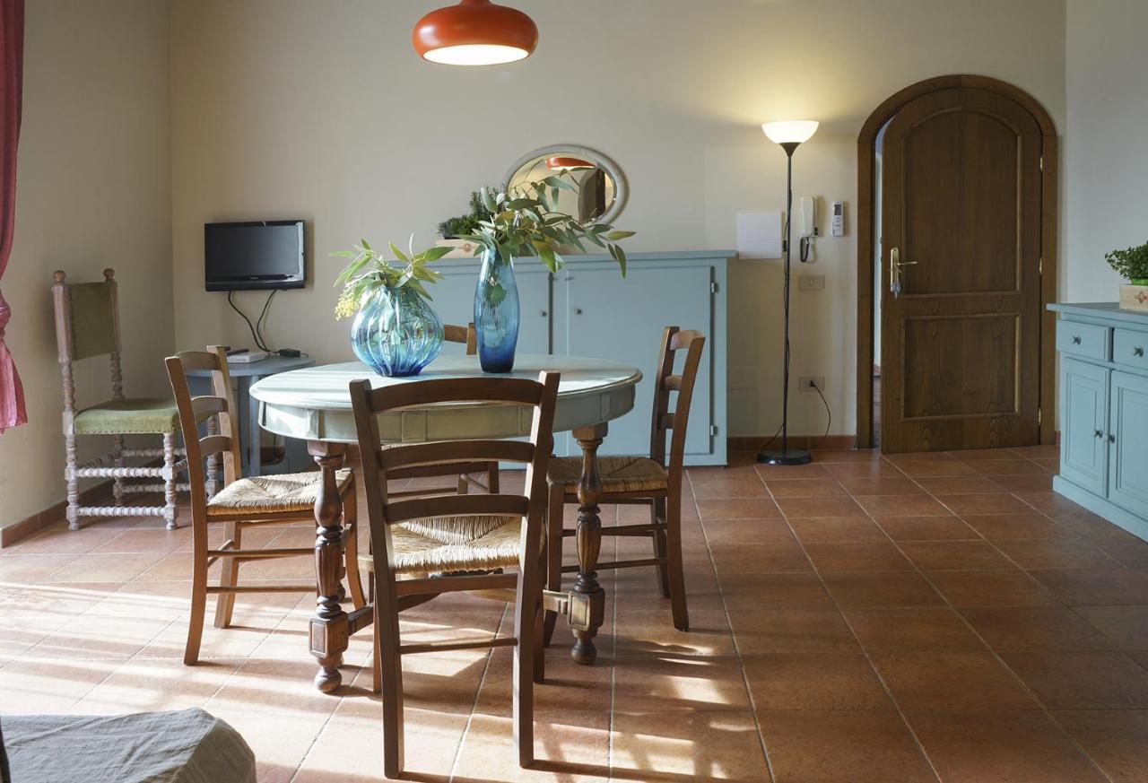 Locanda Degli Alberi Sassetta Exterior foto