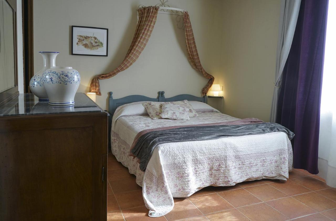 Locanda Degli Alberi Sassetta Exterior foto