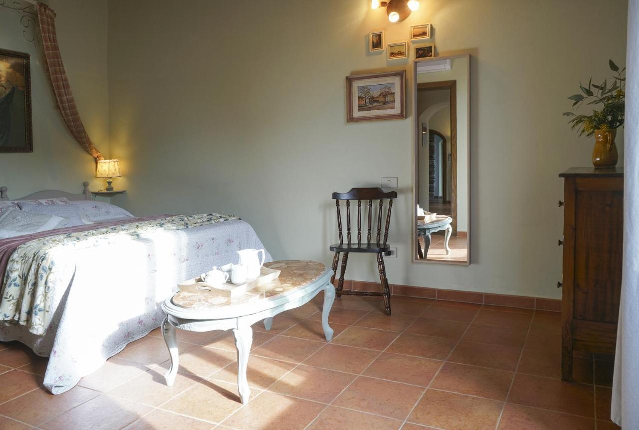 Locanda Degli Alberi Sassetta Exterior foto